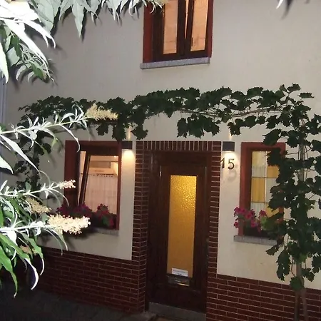 Kleines Winzerhäuschen Ferienhaus *
