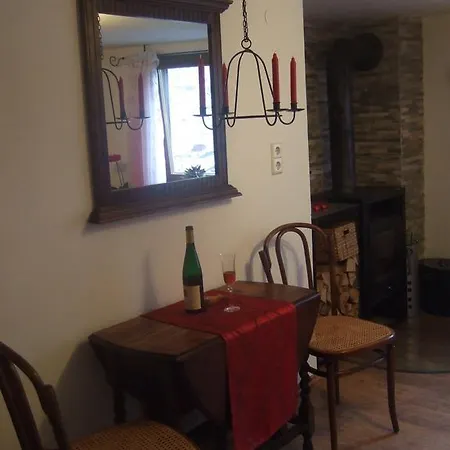 Kleines Winzerhäuschen Ferienhaus Bremm